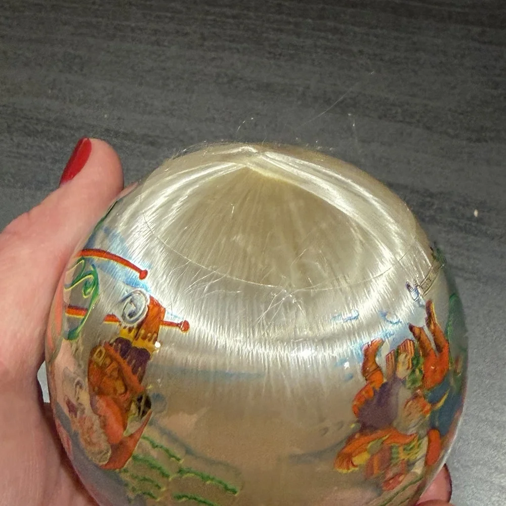 Merry‎ Christmas 1989 Satin Unbreakable Ornament Merry Memories Collection HTF